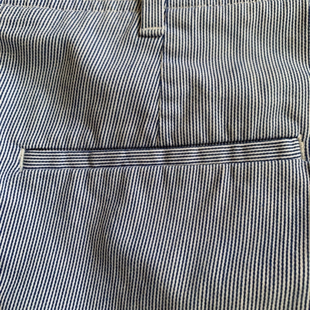 Talbots Bermuda shorts seersucker women’s size 8 excellent condition - Picture 2 of 5